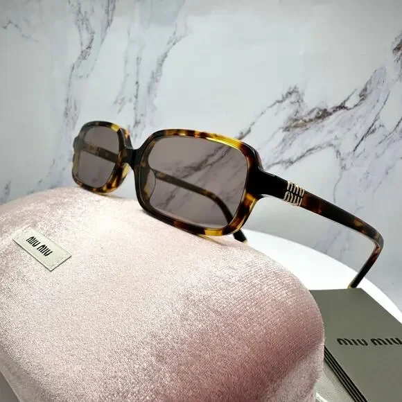 New MIU MIU Sunglasses - Picture 1 of 16